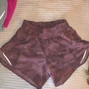 PINK CAMO HOTTY HOT SHORTS